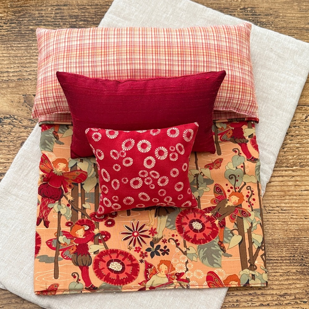 ❤️🧡Doll Bed Bedding - Picture 3 of 6